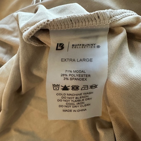 Buffbunny NWT Twisted Tent Crop - S'more - XL - Picture 6 of 6